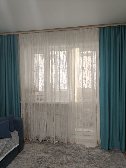 Продам шторы в отличном состоянии.