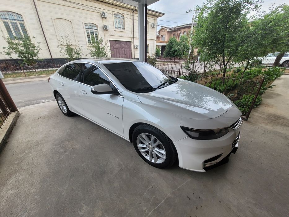 Chevrolet Malibu 2018 — 2
