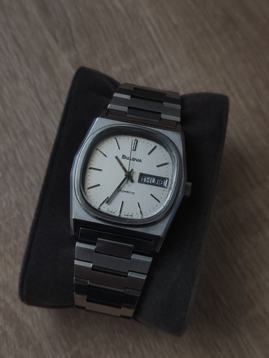 Vând Bulova automatic original