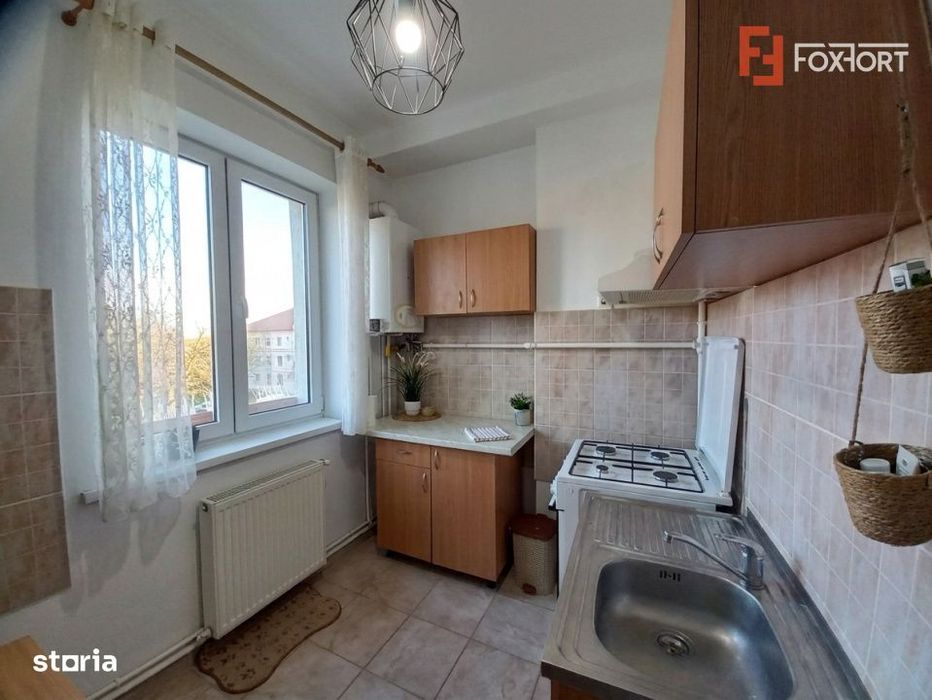 Apartament 2 camere, decomandat | Centrala proprie | A.C. | Comision 0