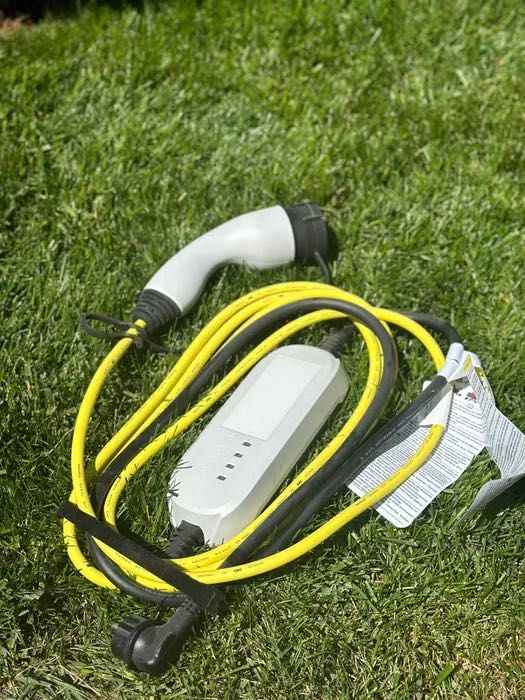 Vand cablu încărcare mașină electrică, diferite modele