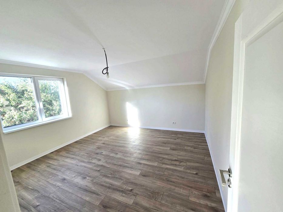 Duplex , 4 camere, 93 mp utili, Sanandrei