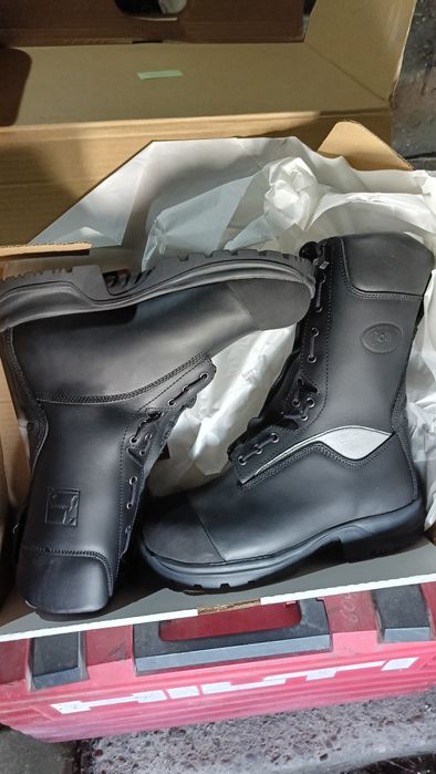 Пожарникарски обувки