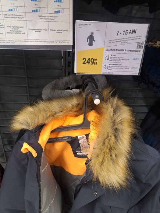 Geaca iarna baieti 10-12 ani Dechatlon