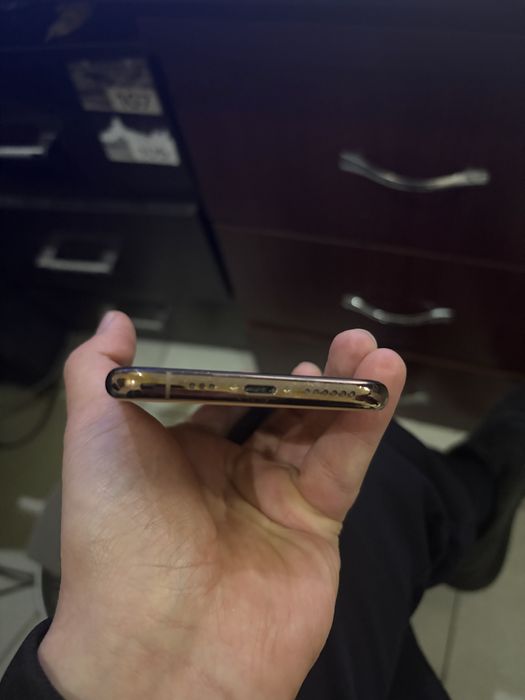 Ipone 11 pro gold tinniq aybi yoʻq
