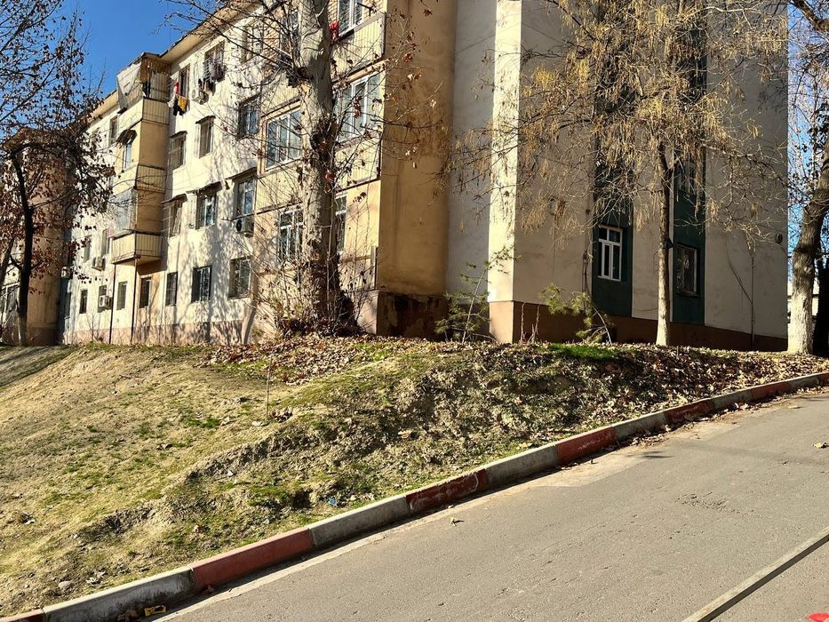 Продаётся Под Нежилое