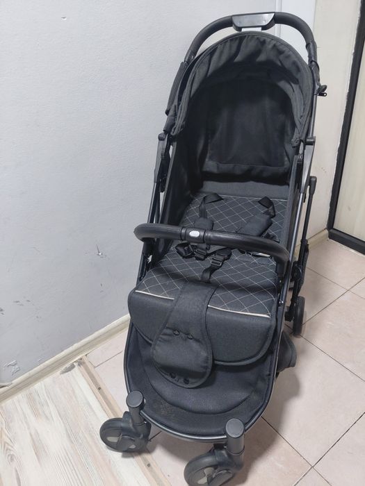 Десткая коляска.