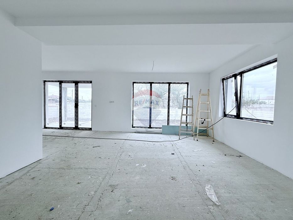 Нова самостоятелна къща с двор за продажба, с. Соколово, общ. Балчик,