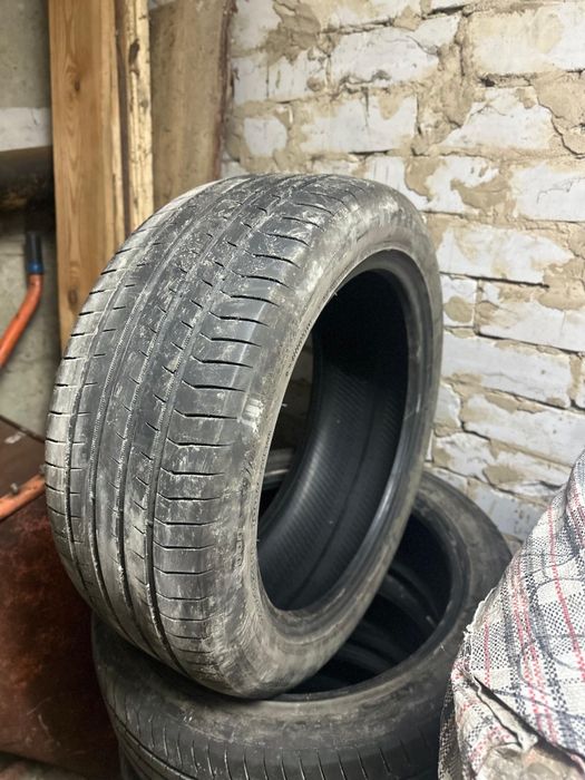 Шины комплект 245×45×18