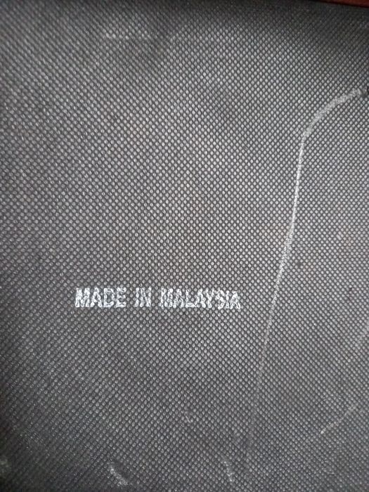 Продам стол стулья Малайзия