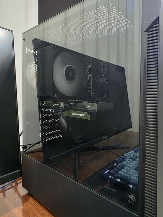 Gaming case Core I5-12400F| MANLI RTX4060 8GB| DDR4 16GB|