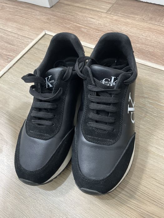 Продам обувь Calvin klein