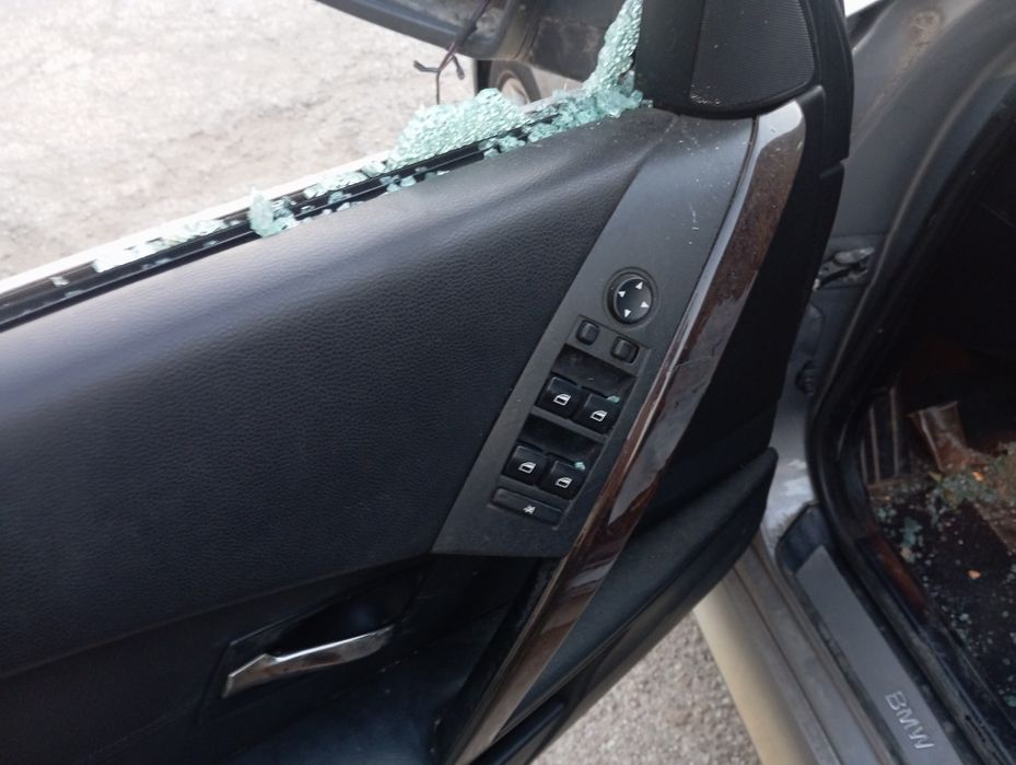 Продавам BMW E60 530D 218 На части