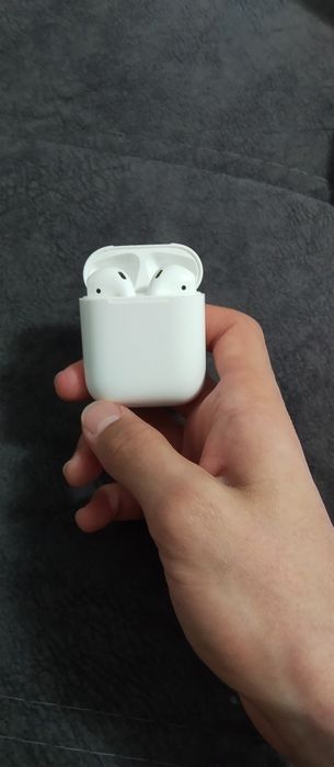 Обменяю AirPods 2
