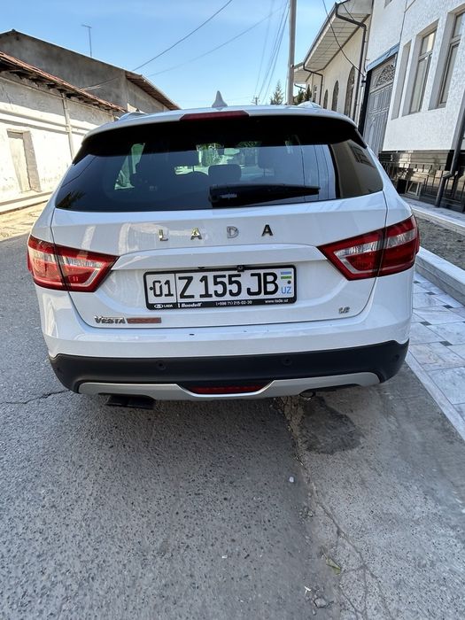Продается своя Lada vesta  sw cross