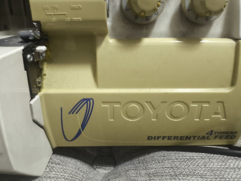 Оверлог Toyota в рабочем состоянии