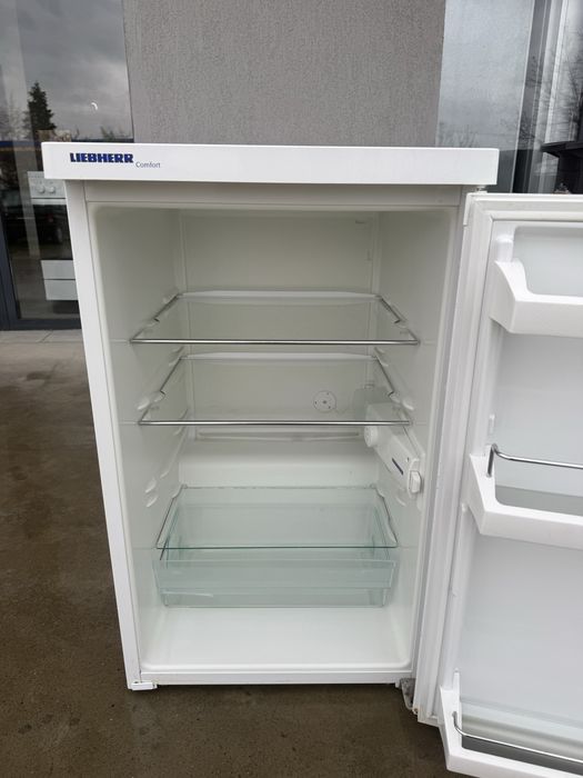 Малък хладилник Либхер