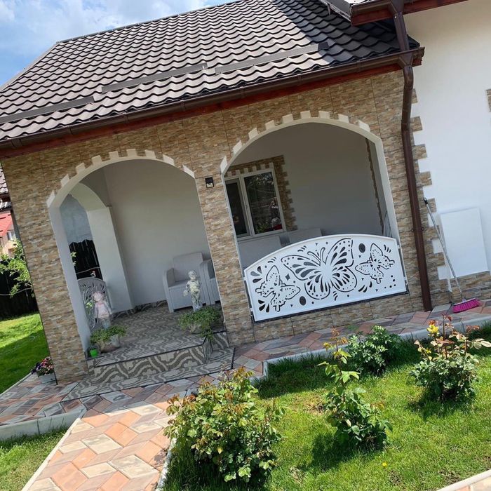 Porti / Garduri / Lacre - Modele Personalizate