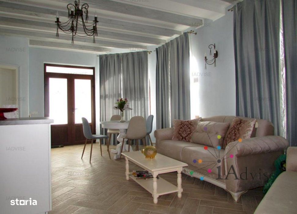 Casa superba utilata mobilata Rasnov, pretabila si pentru doua familii
