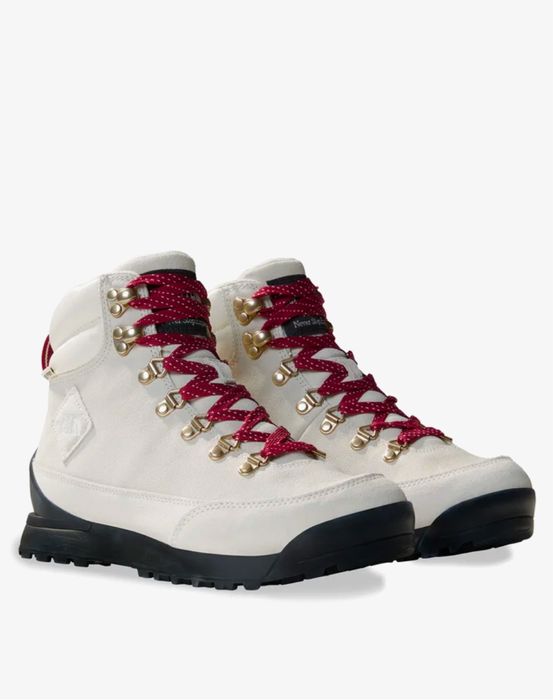 Обувки North Face