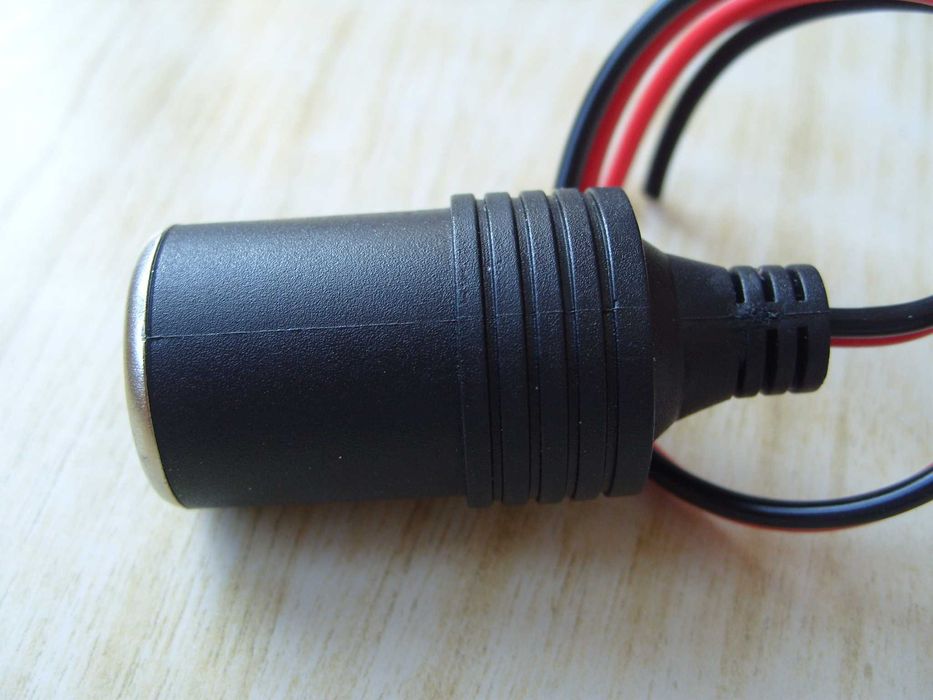 Гнездо за запалка за кола