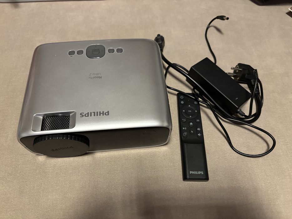 Проектор Philips NeoPix Ultra 2 (NPX642/INT) – Full HD