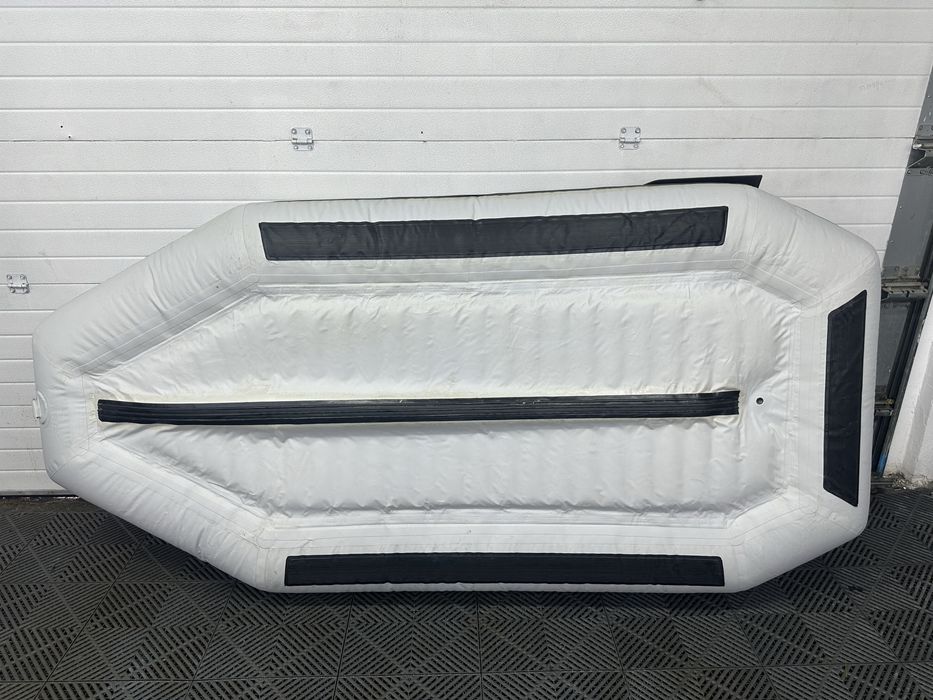 Продам лодку в идеальном состоянии