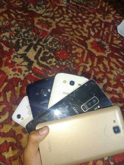 Telefonlar sotiladi optom