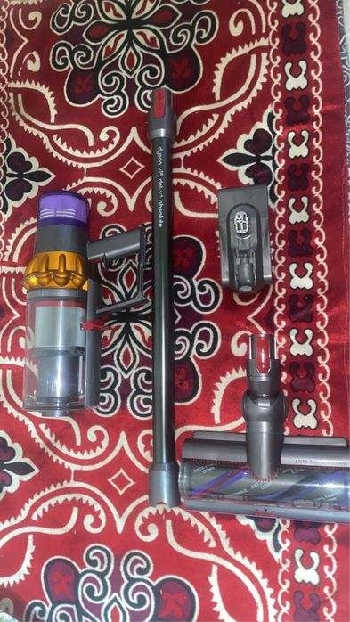 Дайсон пылесос Dyson v15 absolute