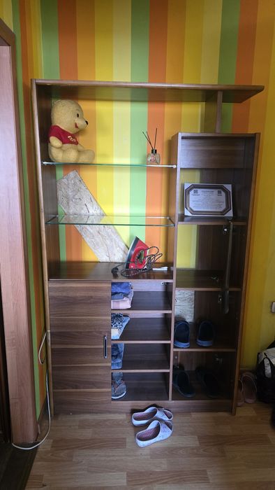 Продам шкаф где то 3 метра