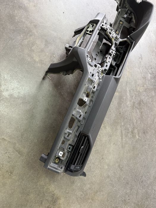 Табло за audi q3 (Audi Q3) 2019/20/21/22/23/24/25