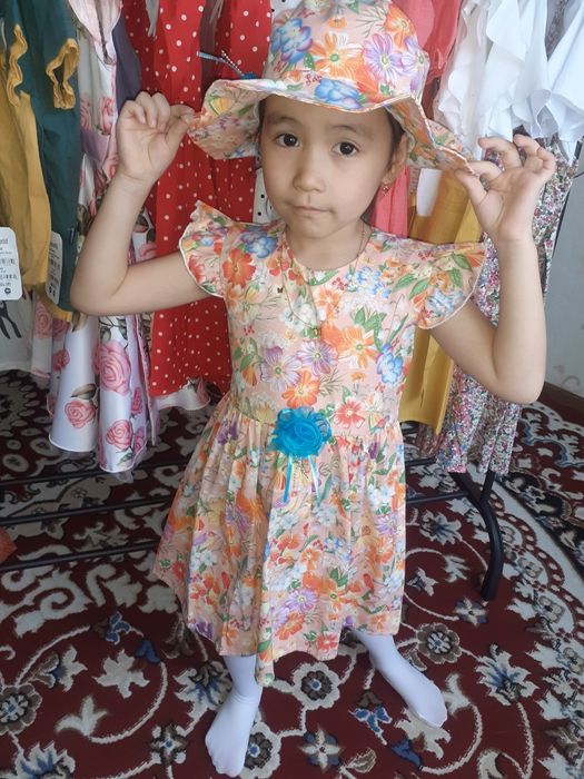 Көйлек шляпасымен