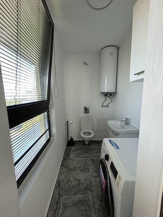 Дава се под наем Четиристаен апартамент в Варна, м-т Боровец - юг - 100 кв.м за 1100 € - Снимка #3