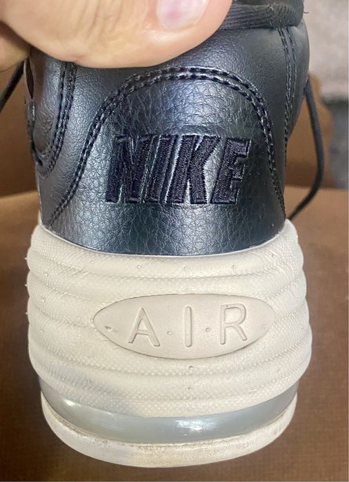 Nike оригинални маратонки номер 45