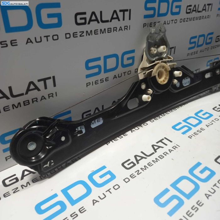 Macara Electrica pentru Geam Usa de la Portiera Dreapta Spate Mercedes Clasa C Class W203 2001 - 2007 Cod 104096 [2145]