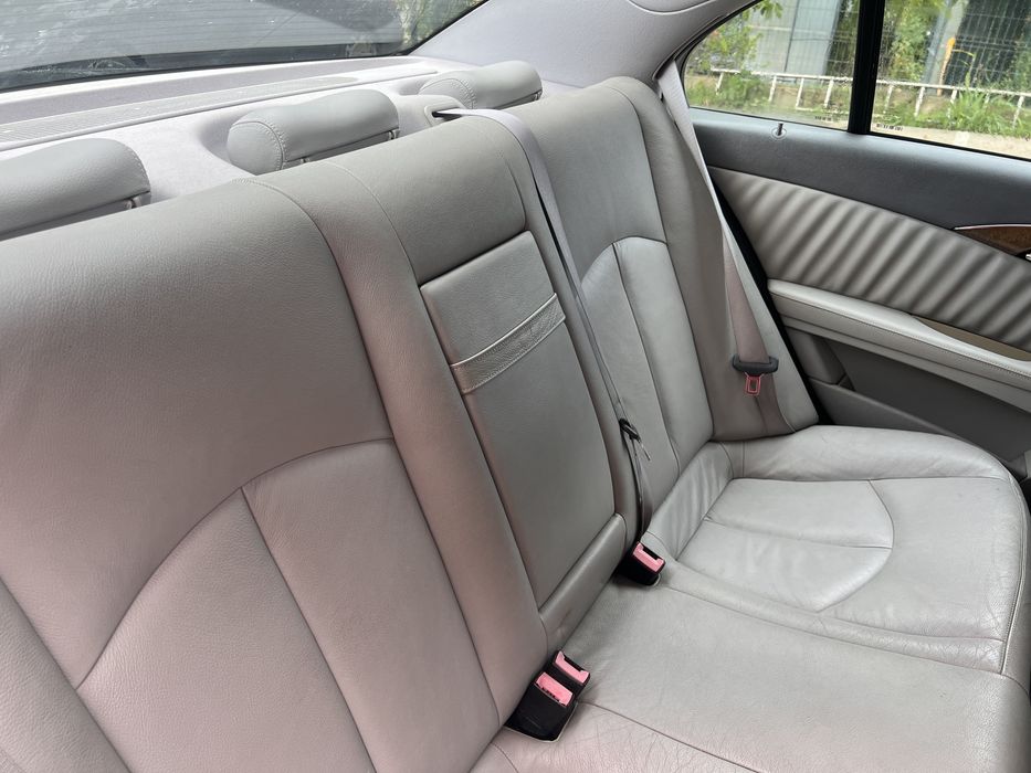Mercedes w211/2006