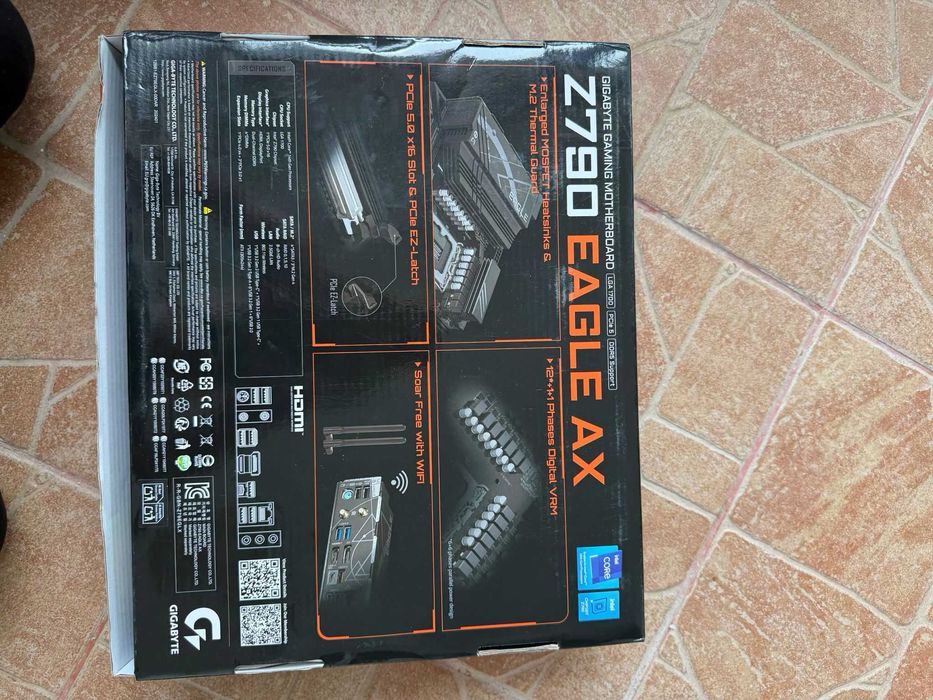 placa de baza GIGABYTE Z790 EAGLE AX DDR5