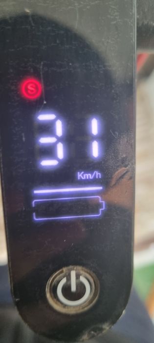 Trotineta AOVO de vânzare