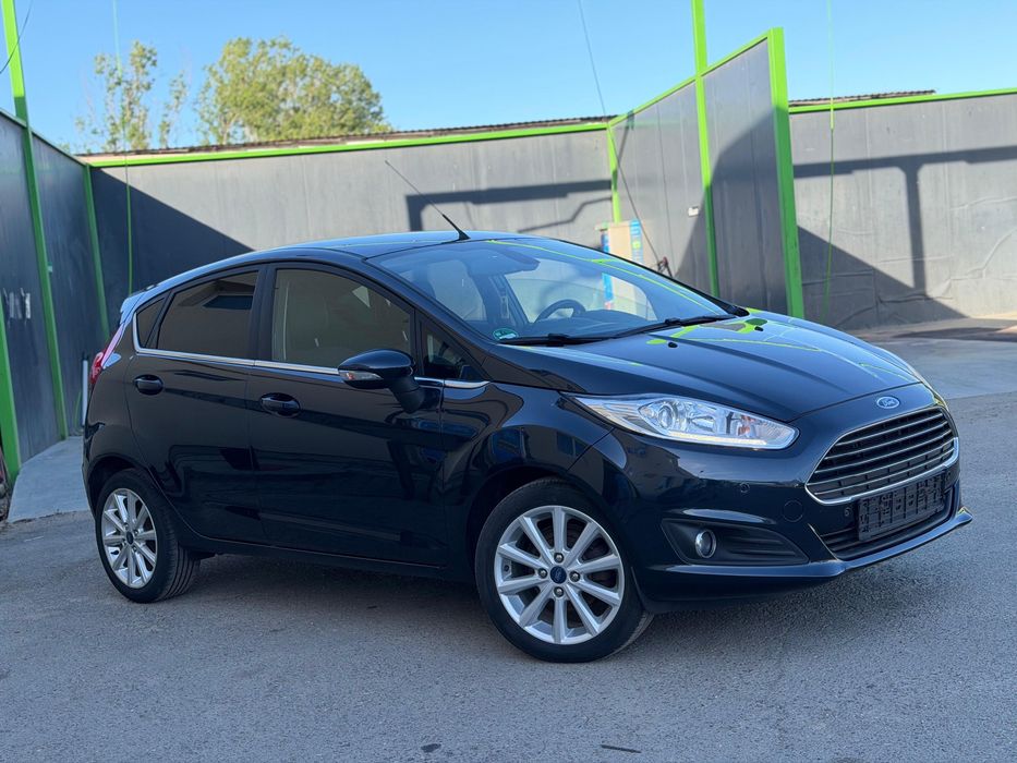 De vanzare Ford Fiesta Titanium