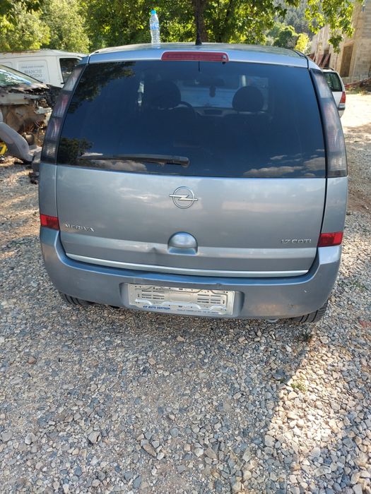 Opel Meriva 1.7 cdti на части !!!