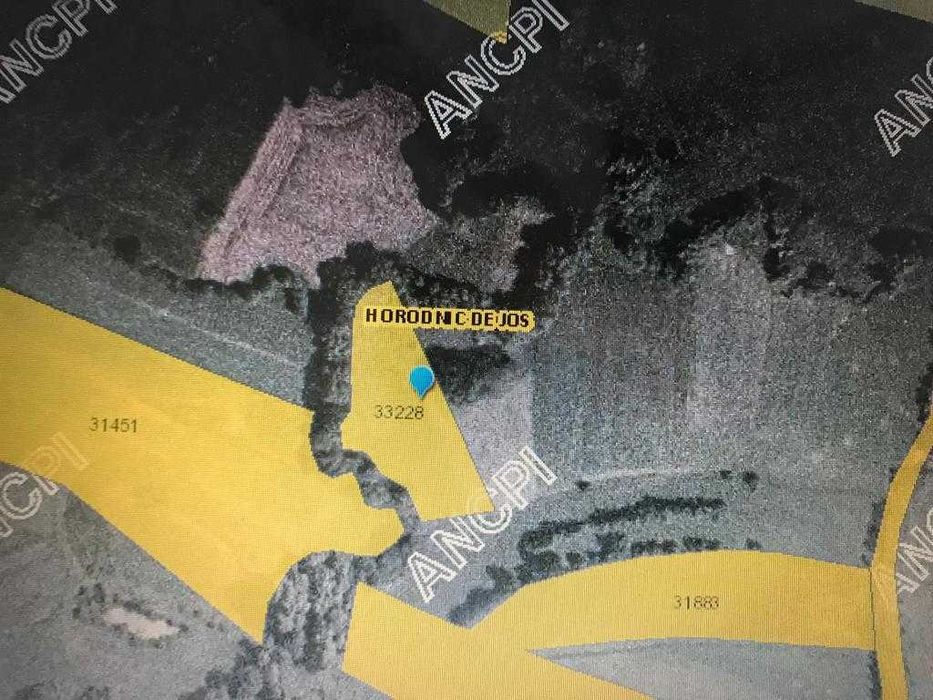 De vânzare teren de 21 ari în zona Călugărița, Horodnic de Jos.