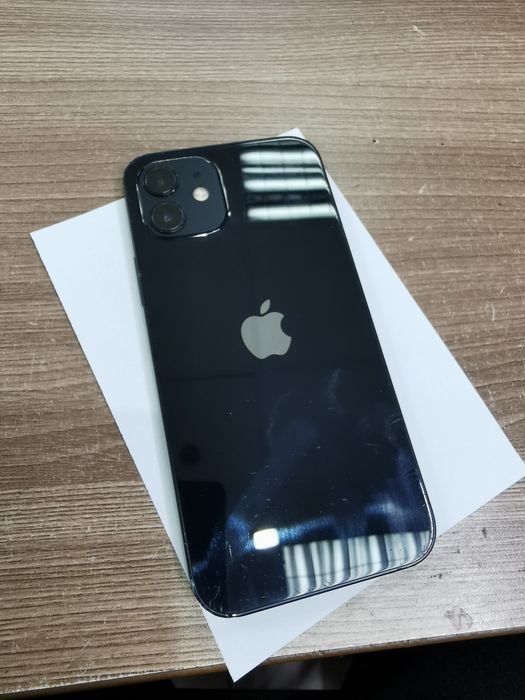 Iphone 12 телефон
