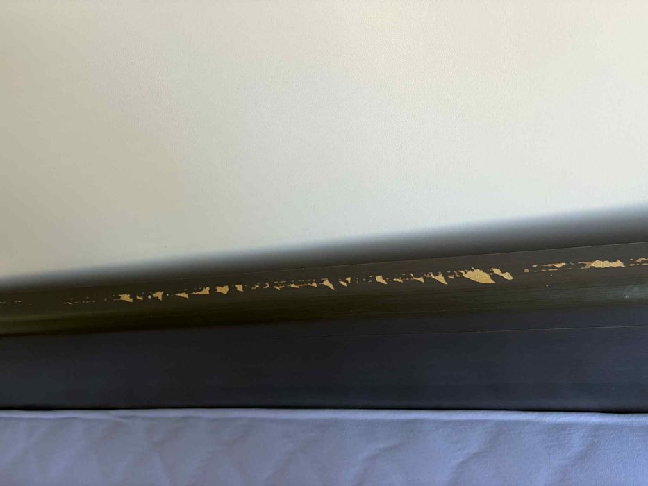 Спалня. Обзавеждане. Легло. Подматрачна рамка