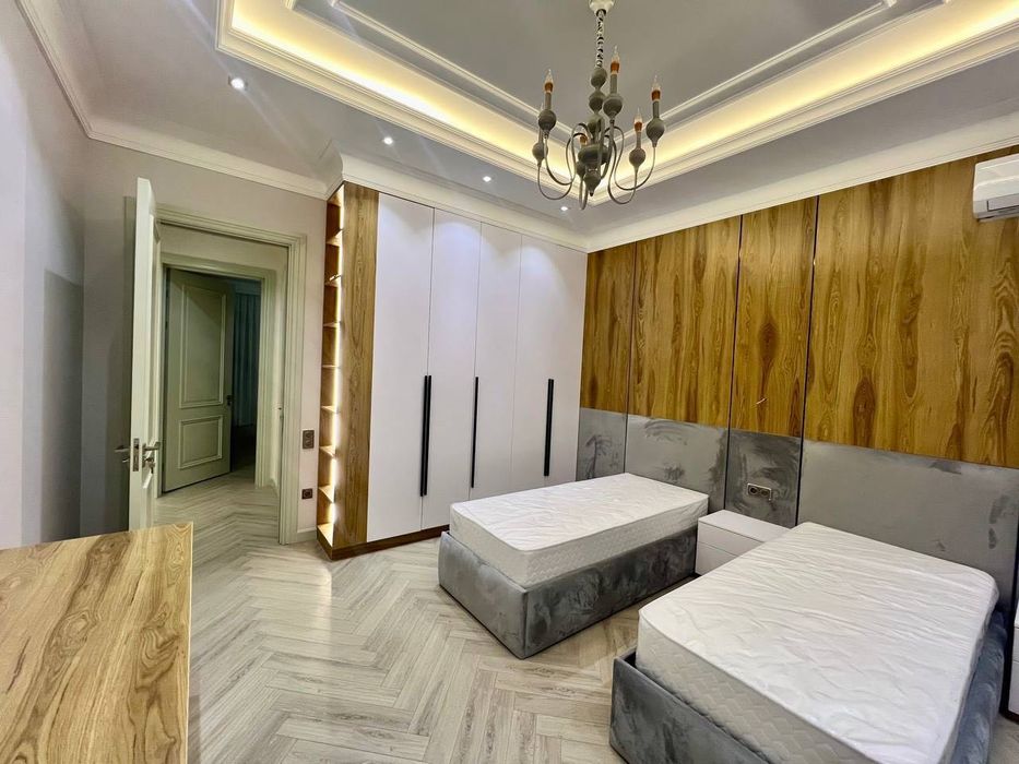 Продается Коттеджный дом на метро Минор, Алайский