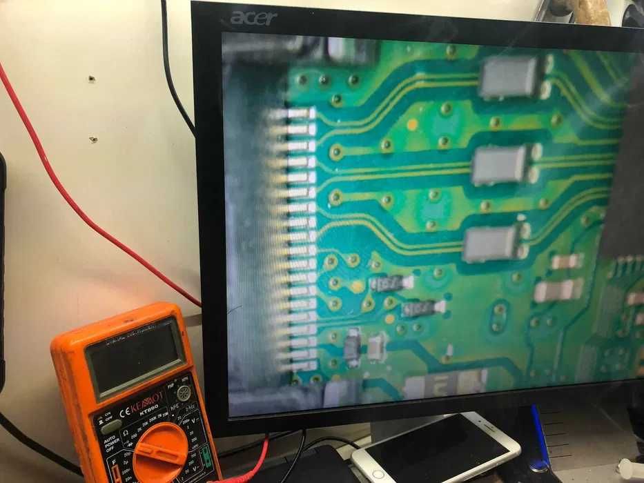 Reparatii electronice, PS5, PS4, PS4 Pro, Xbox, Laptop, MacBook