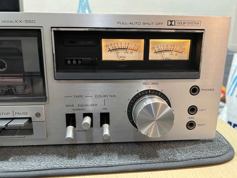 Vând deck casetofon Kenwood KX-550