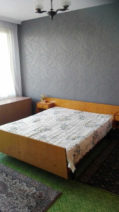 Дава се под наем Двустаен апартамент в Бургас, Лазур - 75 кв.м за 408 € - Снимка #1