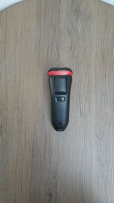 Aparat de ras electric Remington Style Series R3 (R3000) + Cablu alimentare