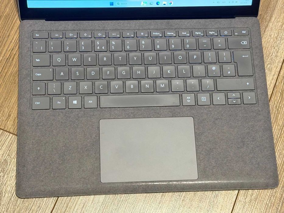 Microsoft Surface Laptop 3 I5-1035G7/8RAM/256SSD/Iris Plus/QHD Touch