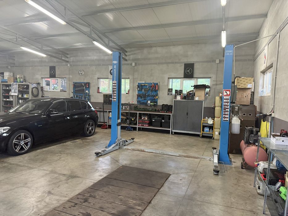 Inchiriez hala 150m2